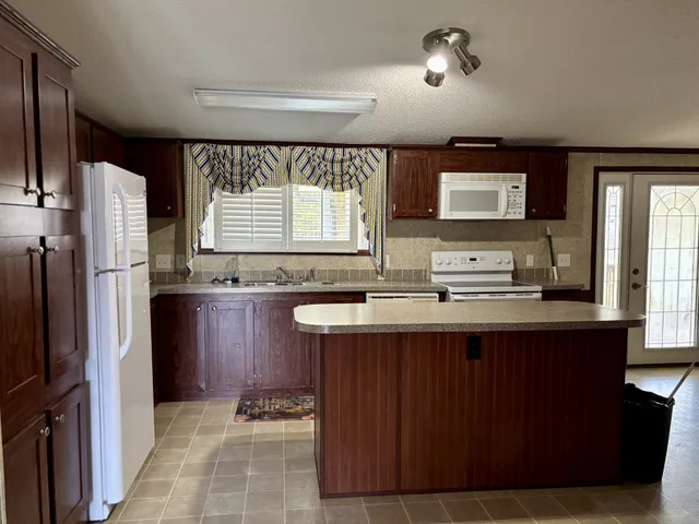 $1,795 | 2948 Farrar Hill Road, Manchester, TN 37355