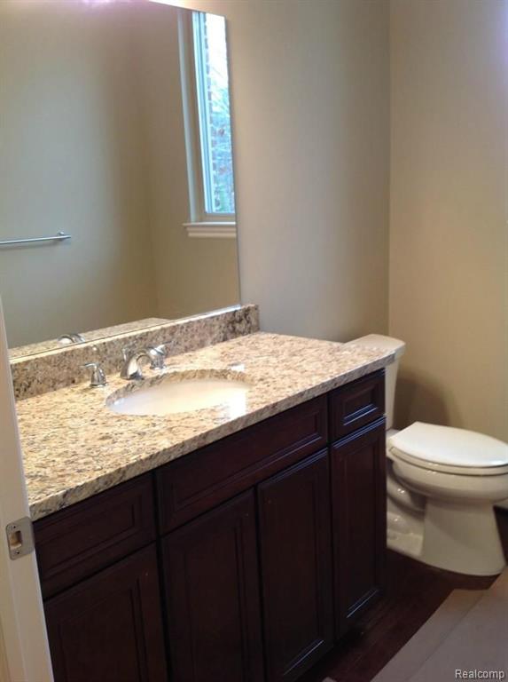 3759 Windingbrook Circle Rochester Hills, MI 48309 - Photo 8 of 11