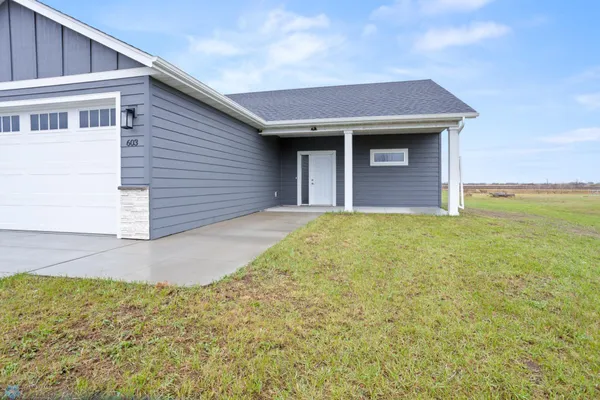 $399,000 | 603 Blaine Street South, Colfax, ND 58018