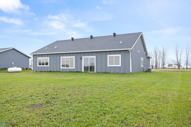 $415,000 | 603 Blaine Street South, Colfax, ND 58018