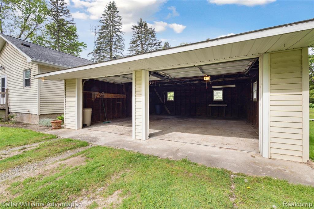 274 West Newark Road Lapeer, MI 48446 - Photo 30 of 41