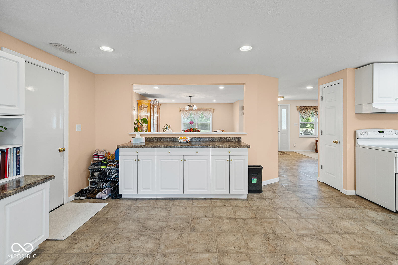 301 East Sycamore Street Attica, IN 47918 - Photo 12 of 29