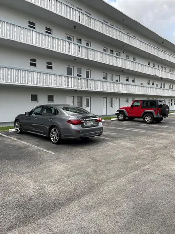 $1,800 | 604 Northeast 2nd Street, Unit 226, Dania Beach, FL 33004