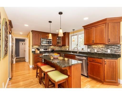 4 Woodbrier Road Topsfield, MA 01983 - Photo 3 of 30 Gallery Image 3