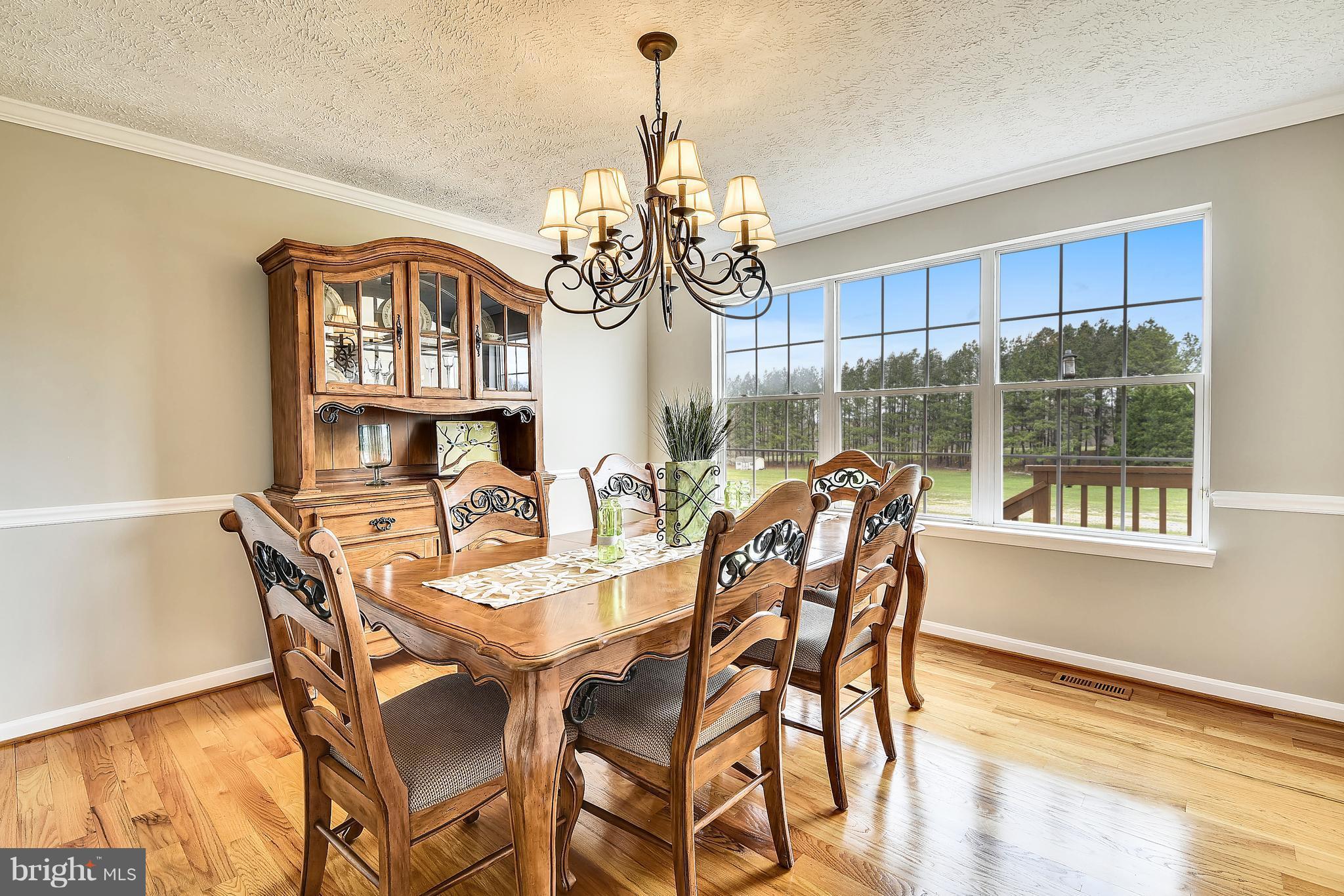 5184 Meadows Farm Road Lothian, MD 20711 - Photo 5 of 30 Dining Room w/newly refinished hardwood floors
