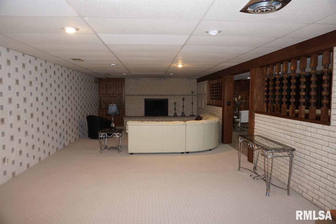 129 West Northgate Road Peoria, IL 61614 - Photo 24 of 29 Gallery Image 24