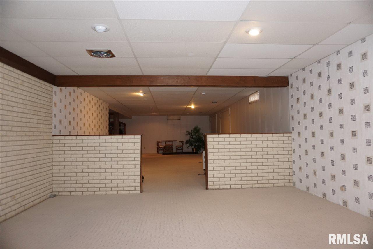 129 West Northgate Road Peoria, IL 61614 - Photo 25 of 29 Gallery Image 25