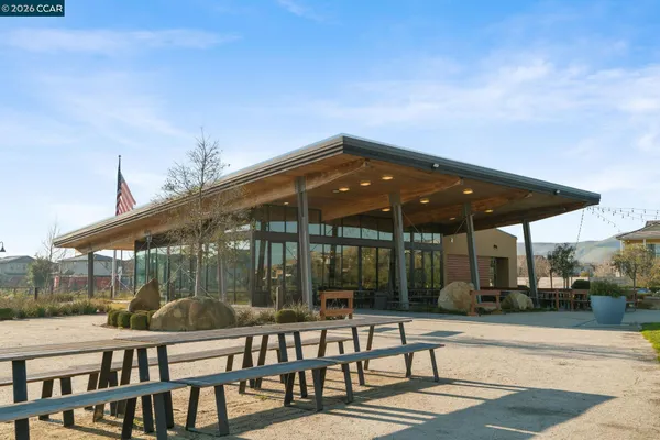 $870,000 | 2529 Lake Club Drive, Fairfield, CA 94533