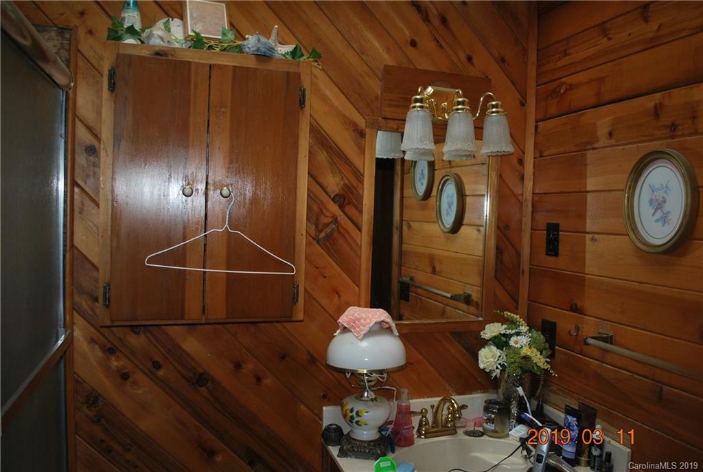 322 Gurley Road Marion, NC 28752 - Photo 13 of 35 Gallery Image 13