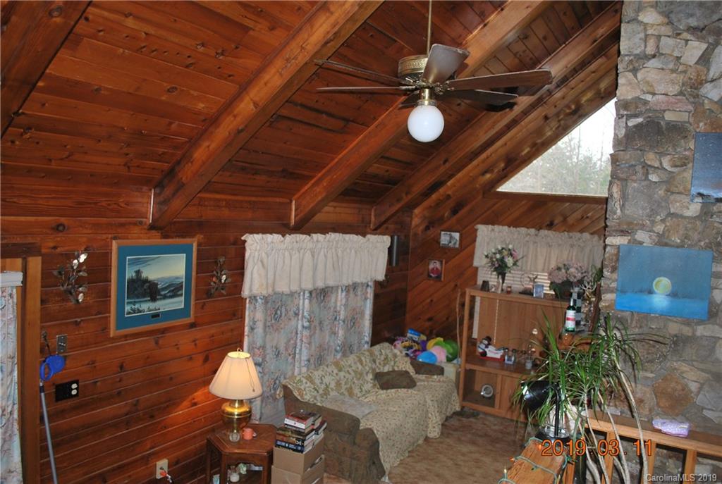 322 Gurley Road Marion, NC 28752 - Photo 18 of 35 Gallery Image 18