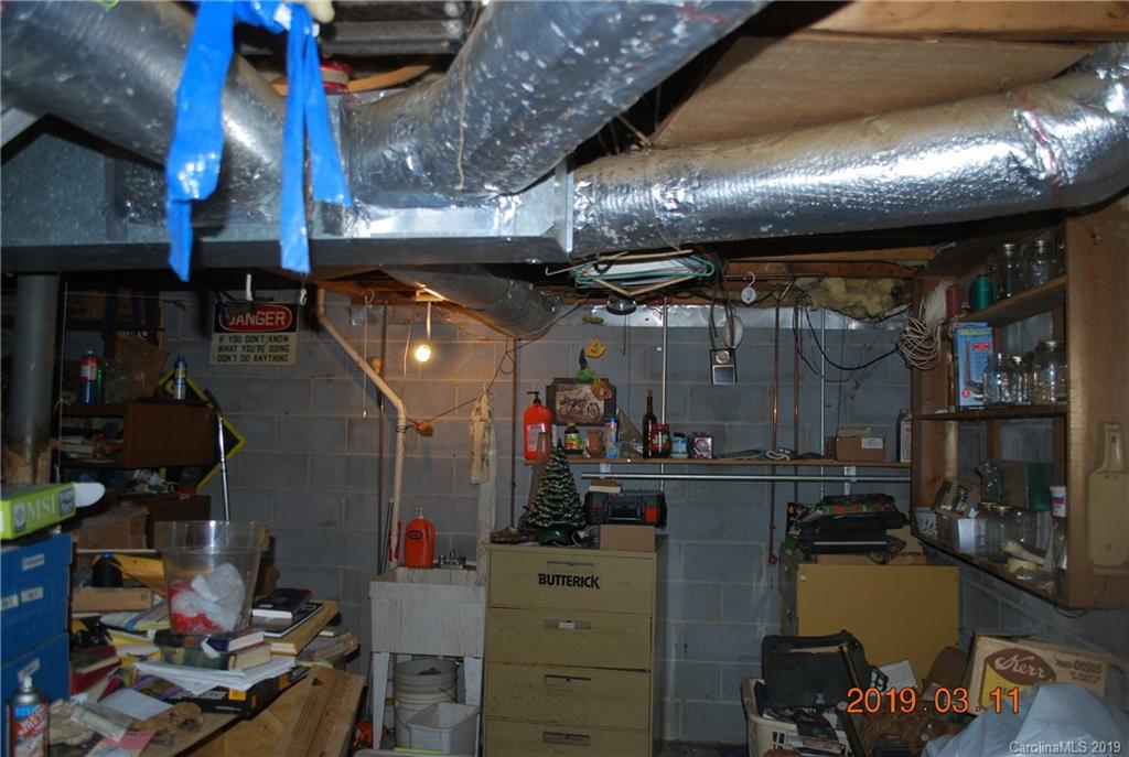 322 Gurley Road Marion, NC 28752 - Photo 28 of 35 Gallery Image 28