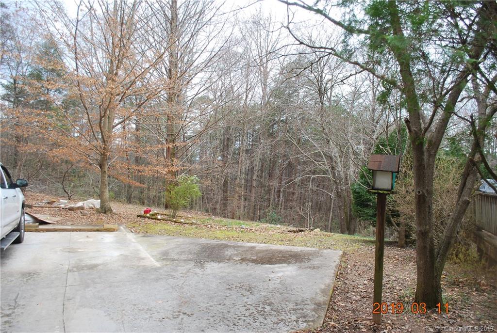322 Gurley Road Marion, NC 28752 - Photo 30 of 35 Gallery Image 30