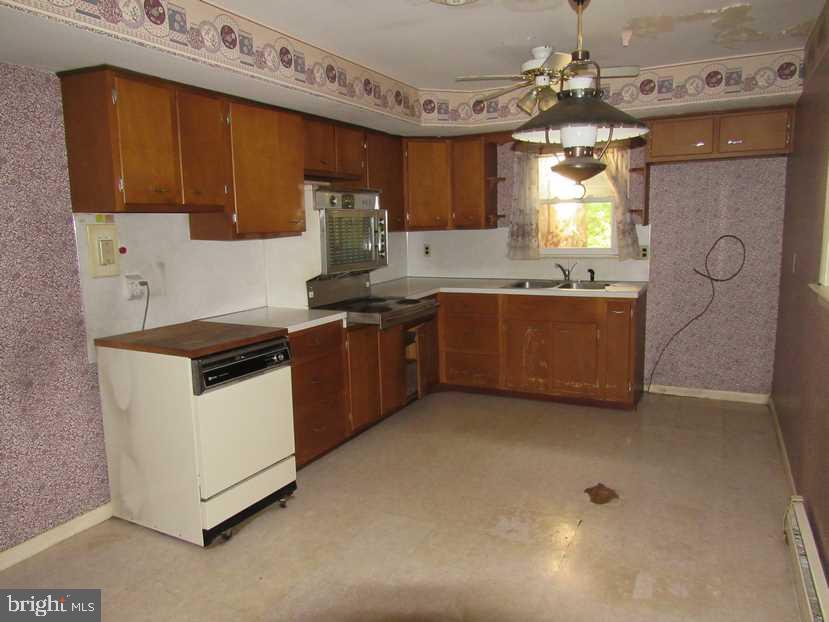 45 Biesecker Road York, PA 17408 - Photo 8 of 13