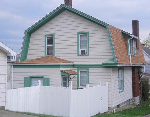 428 Federal Street Butler, PA 16001 - Photo 3 of 5 Exterior Back.