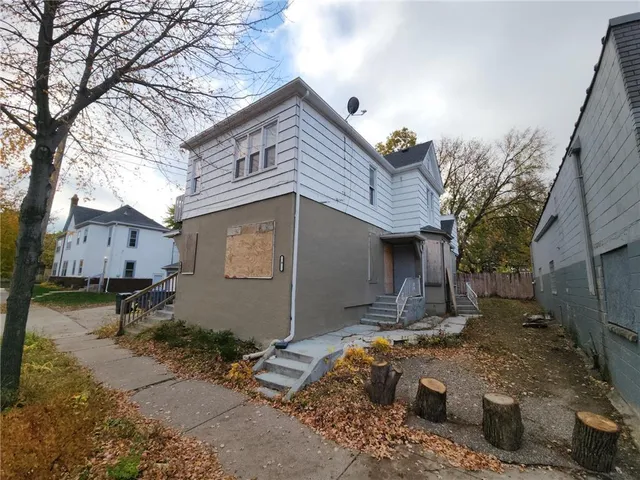 $223,000 | 9 East 37th Street, Minneapolis, MN 55409