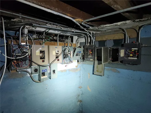 $223,000 | 9 East 37th Street, Minneapolis, MN 55409