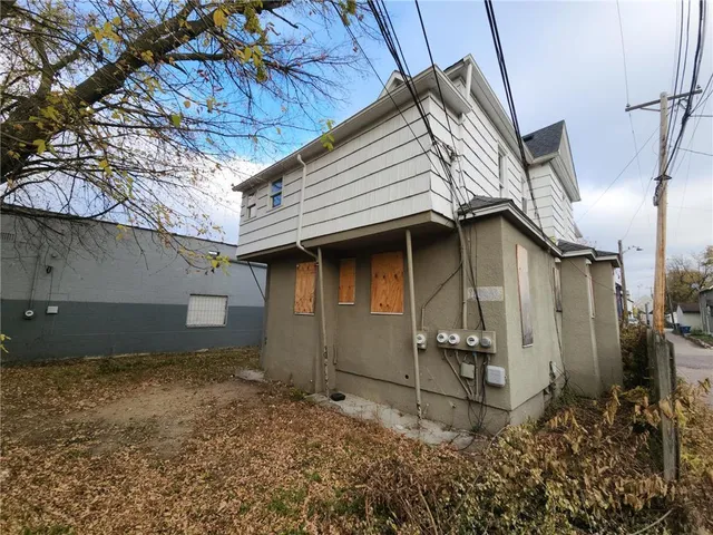 $223,000 | 9 East 37th Street, Minneapolis, MN 55409