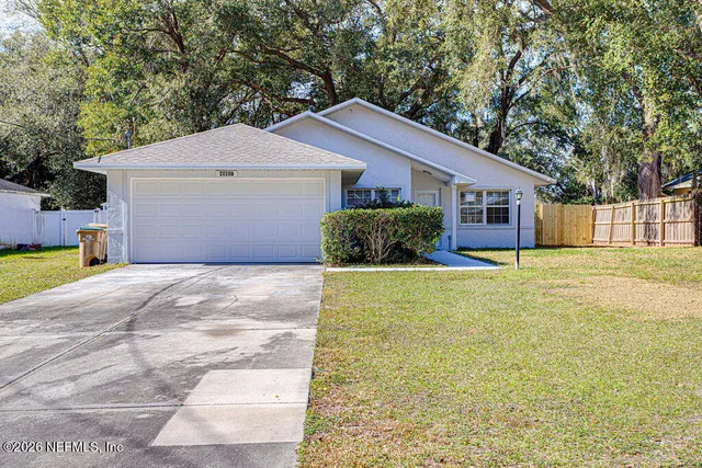 $279,800 | 40021 Parkinsonia Street, Lady Lake, FL 32159