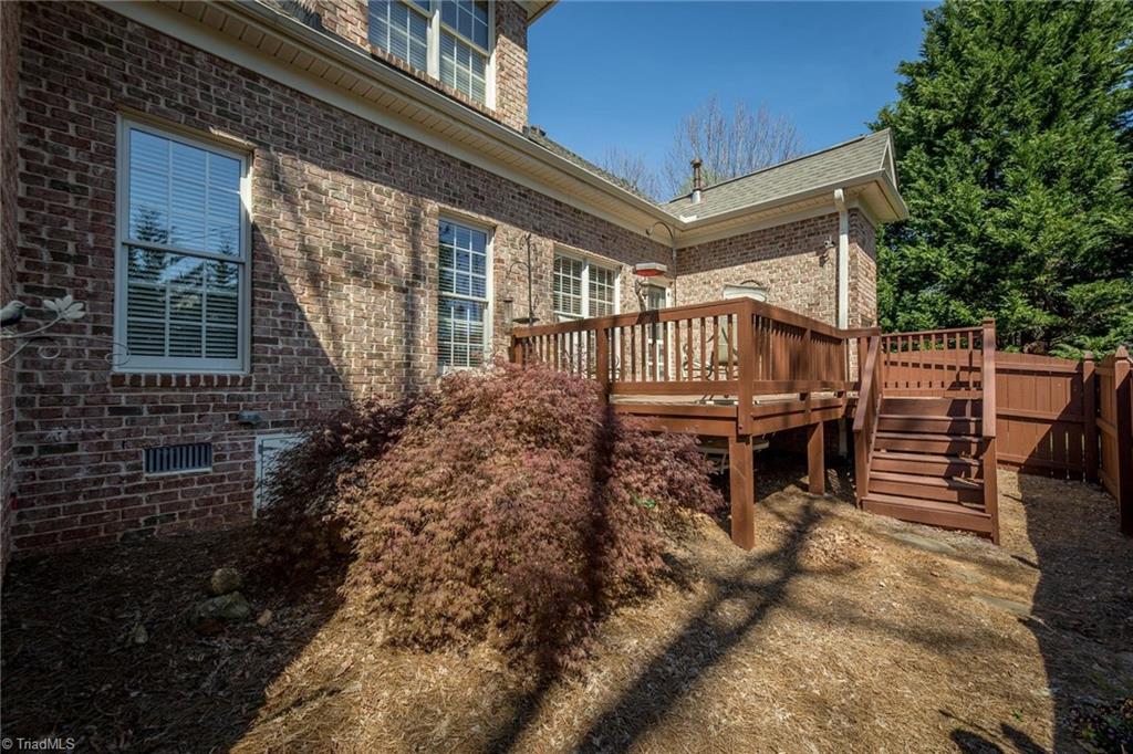 5909 Ballinger Road, Unit A Greensboro, NC 27410 - Photo 39 of 41 Deck