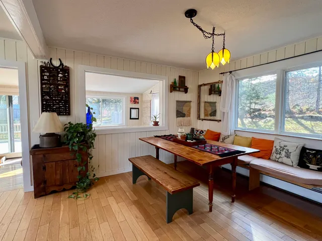 $619,900 | 883 Smead Road, Wardsboro, VT 05360