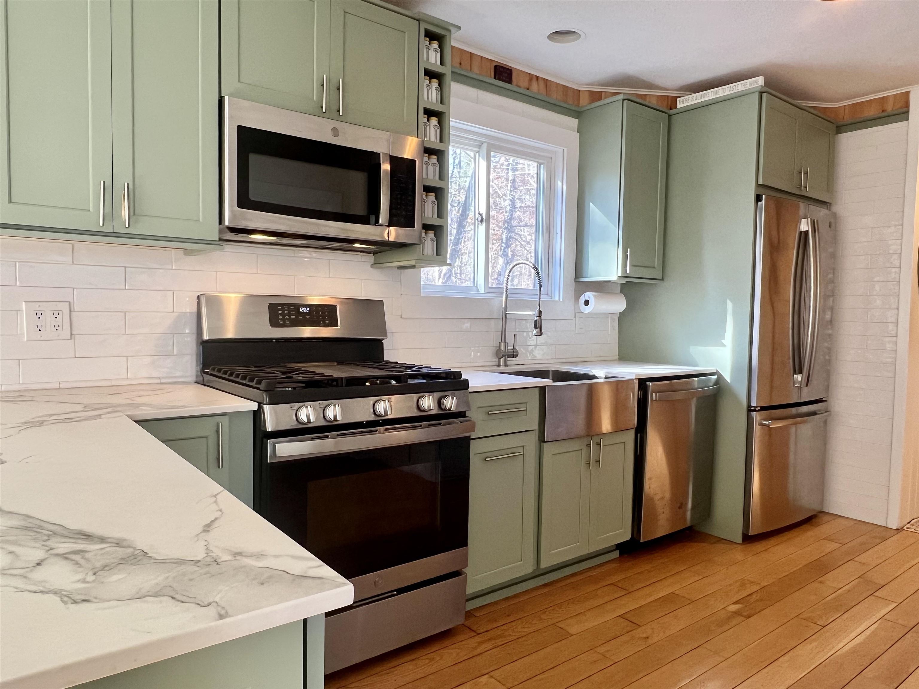 883 Smead Road Wardsboro, VT 05360 - Photo 9 of 43