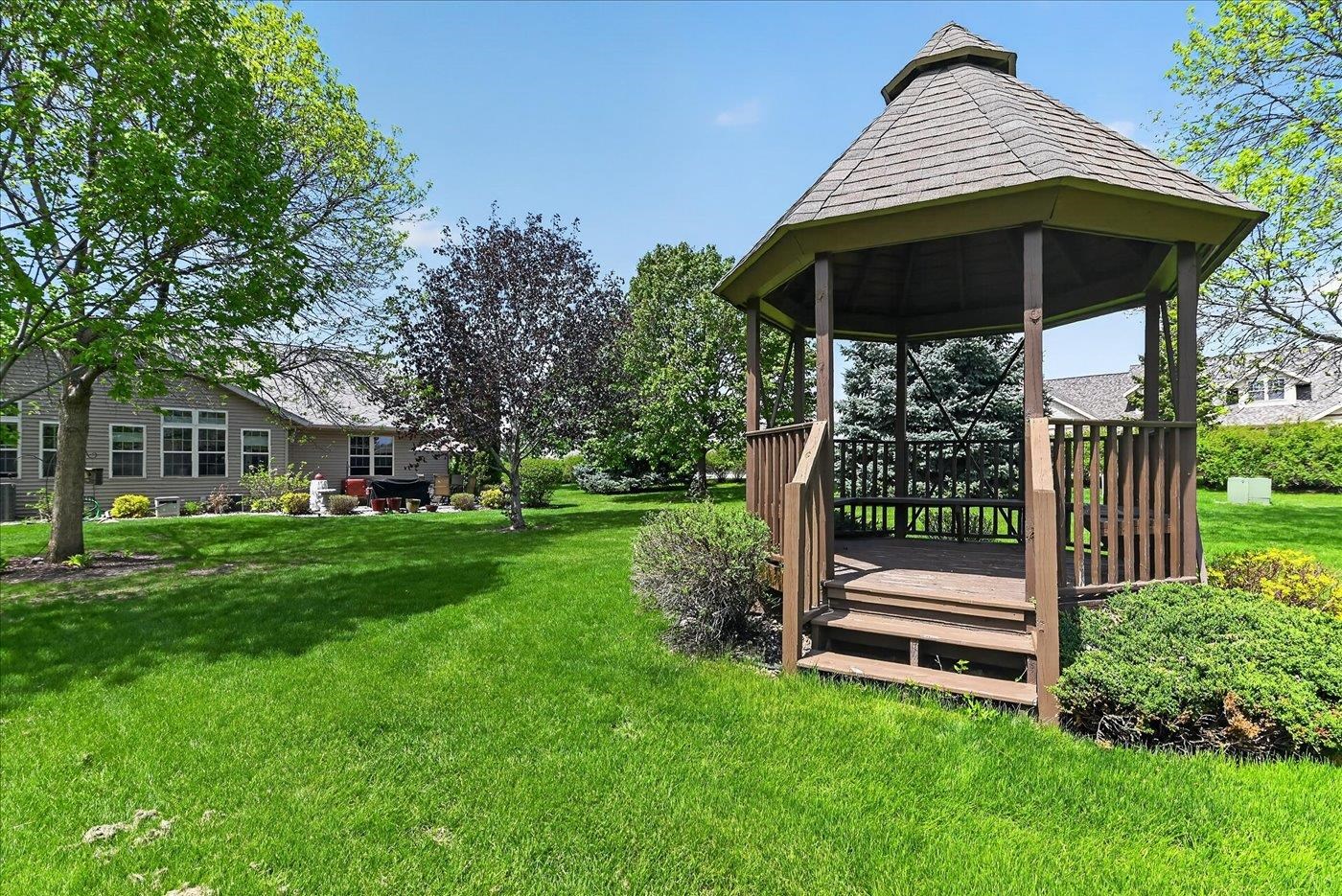1198 Sawyer Way Sun Prairie, WI 53590 - Photo 12 of 70