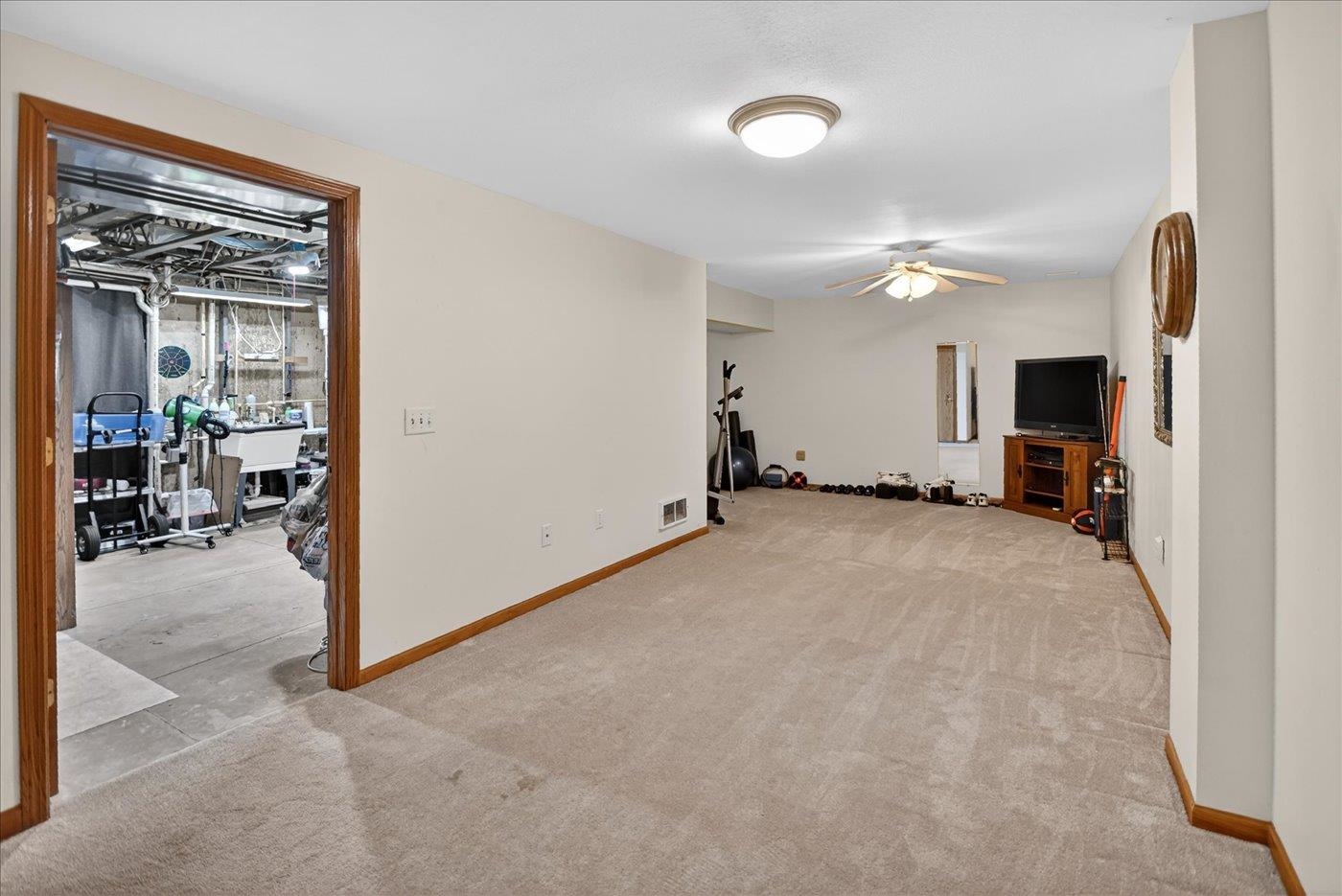 1198 Sawyer Way Sun Prairie, WI 53590 - Photo 54 of 70