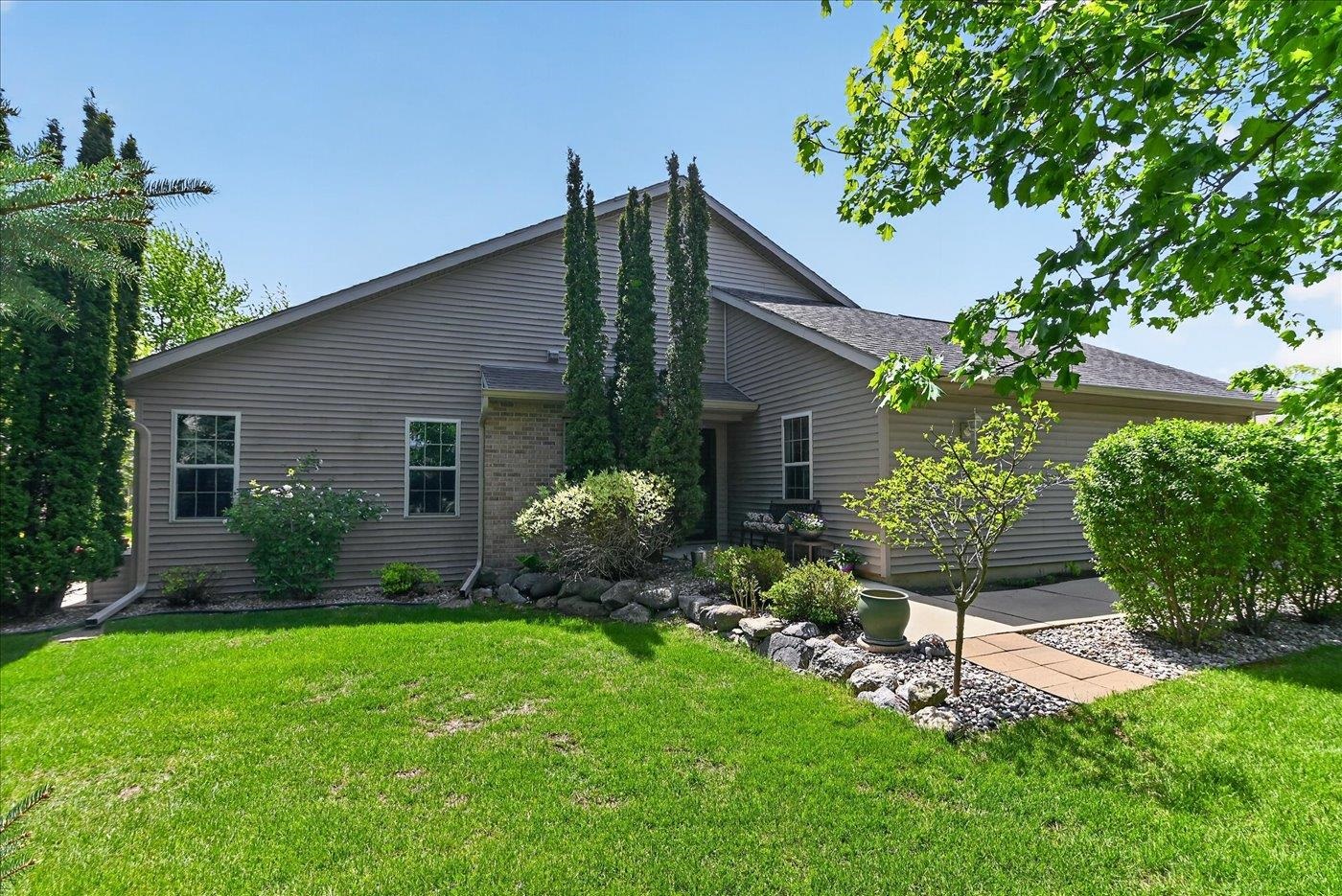 1198 Sawyer Way Sun Prairie, WI 53590 - Photo 62 of 70