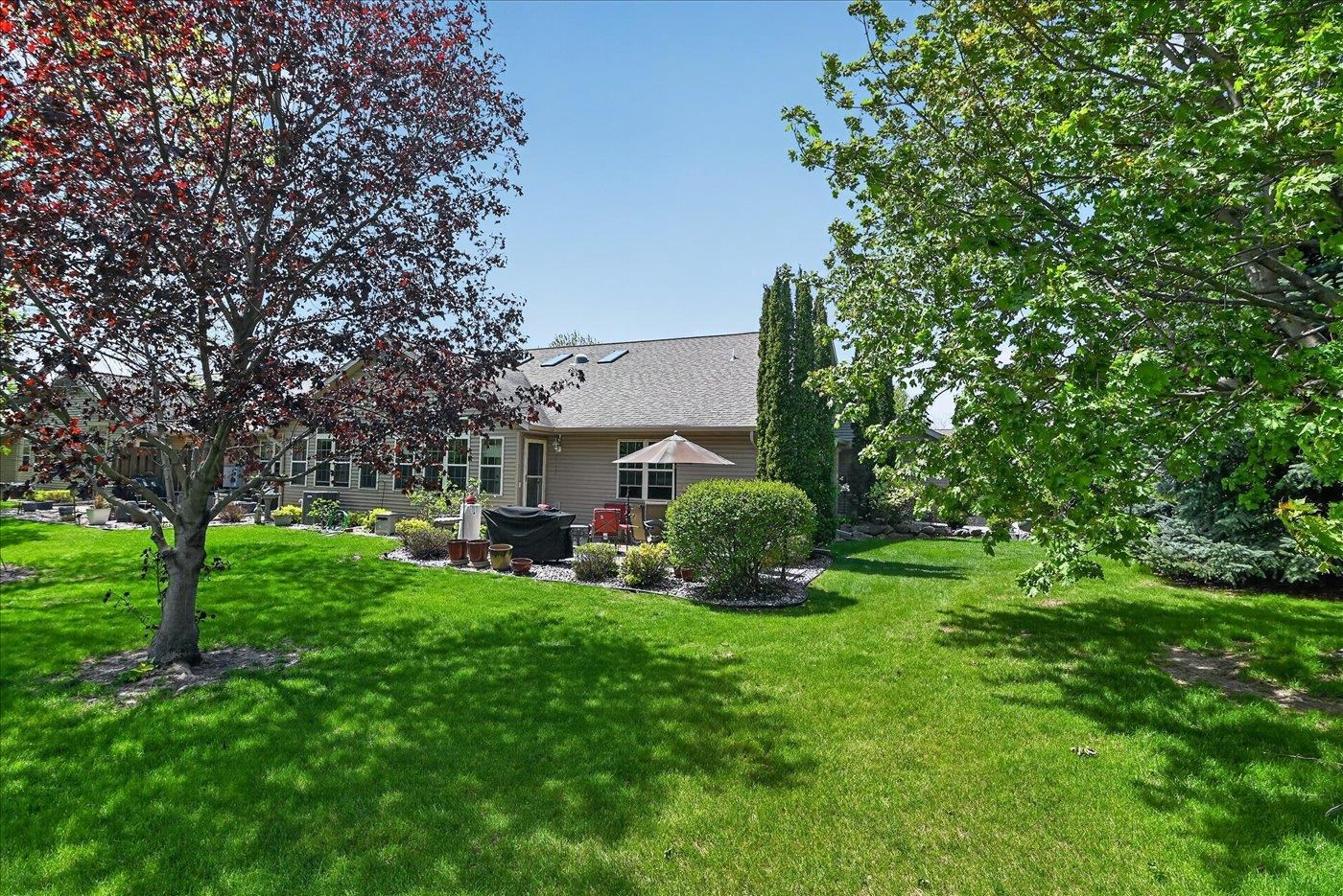 1198 Sawyer Way Sun Prairie, WI 53590 - Photo 7 of 70