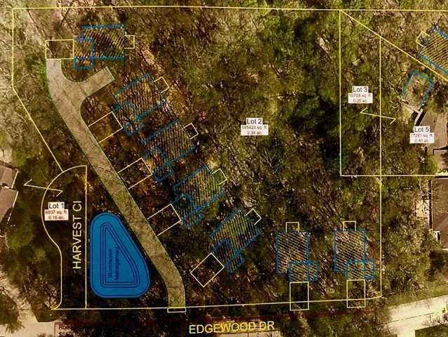 $329,900 | Edgewood Ln Green, Green Bay, WI 54302