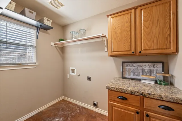 $775,000 | 1021 Canna Lily Circle, Driftwood, TX 78619