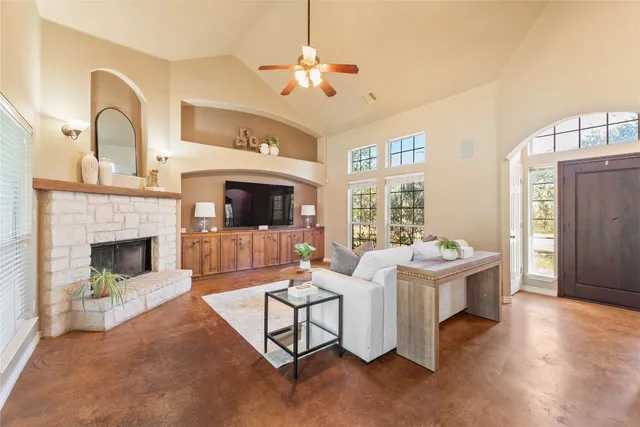 $775,000 | 1021 Canna Lily Circle, Driftwood, TX 78619