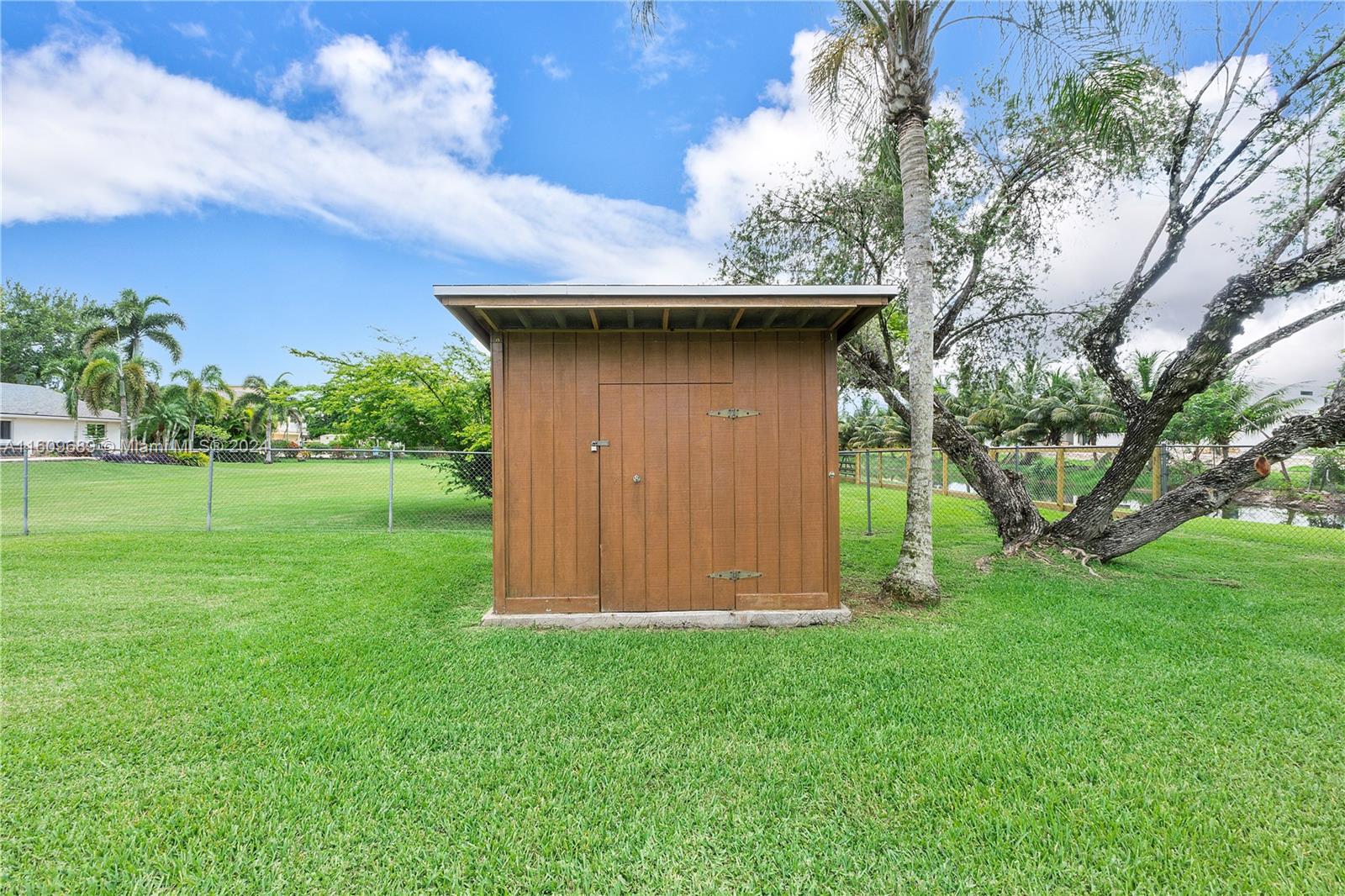 5511 Southwest 196th Lane Southwest Ranches, FL 33332 - Photo 55 of 94