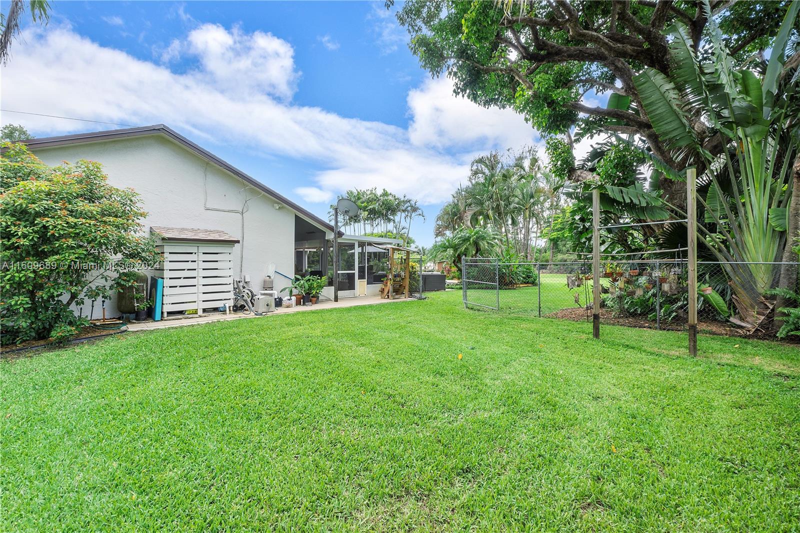 5511 Southwest 196th Lane Southwest Ranches, FL 33332 - Photo 57 of 94