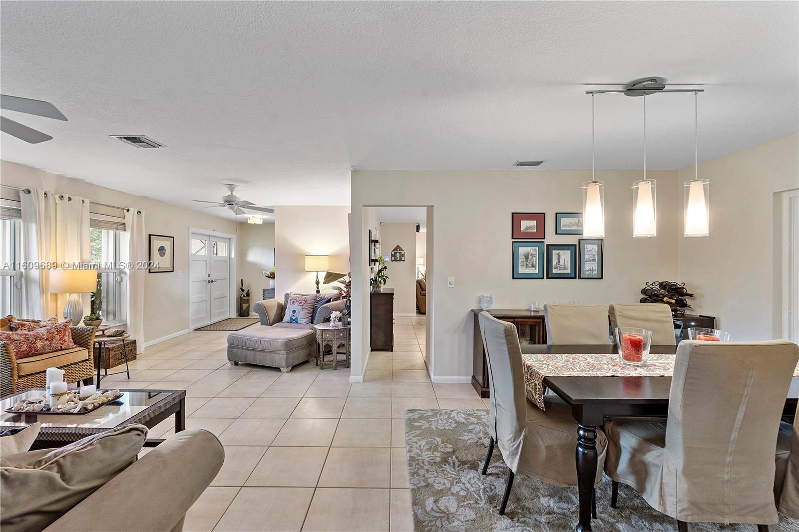 5511 Southwest 196th Lane Southwest Ranches, FL 33332 - Photo 10 of 94