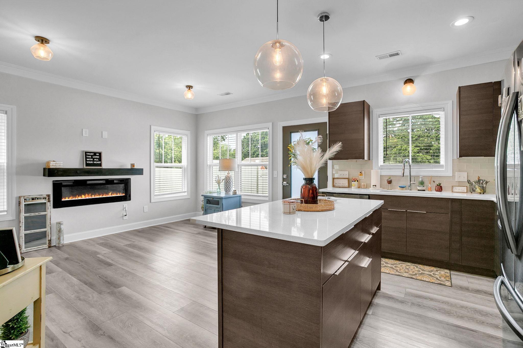 128 Park Avenue Greer, SC 29651 - Photo 17 of 44