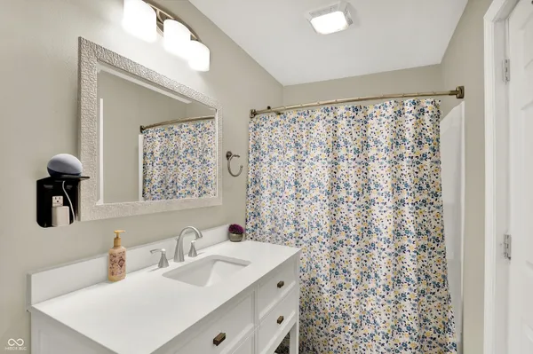 $315,000 | 3811 South Main Street, New Castle, IN 47362