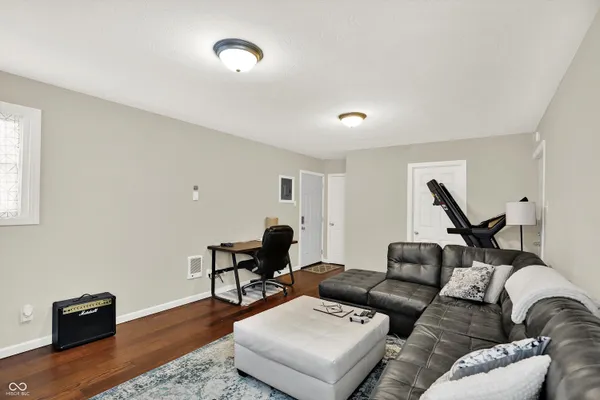 $315,000 | 3811 South Main Street, New Castle, IN 47362