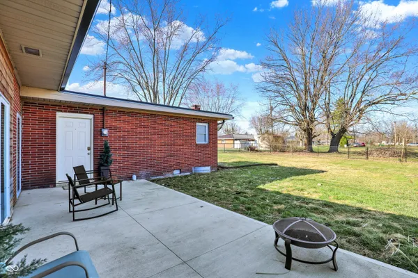 $315,000 | 3811 South Main Street, New Castle, IN 47362