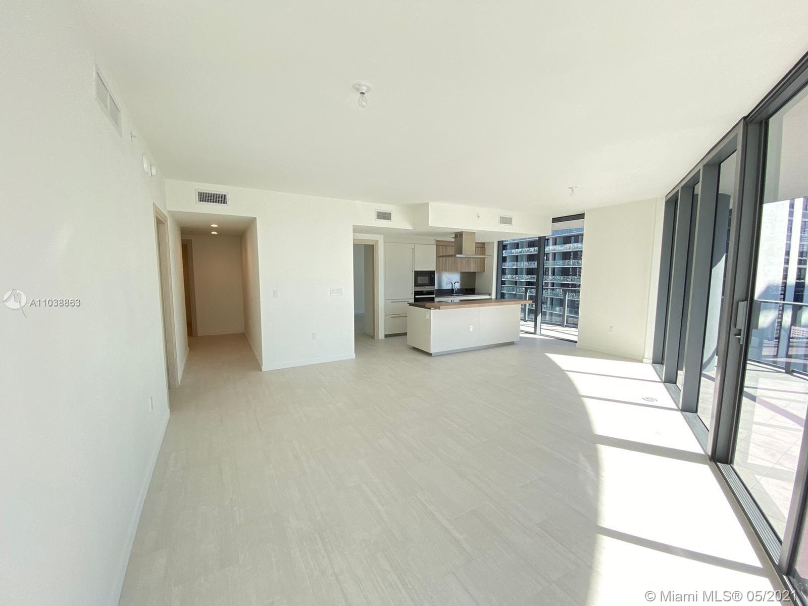 1000 Brickell Plaza, Unit 3701 Miami, FL 33131 - Photo 2 of 20
