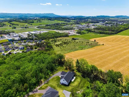 $665,000 | 4055 Romney Court, Harrisonburg, VA 22802