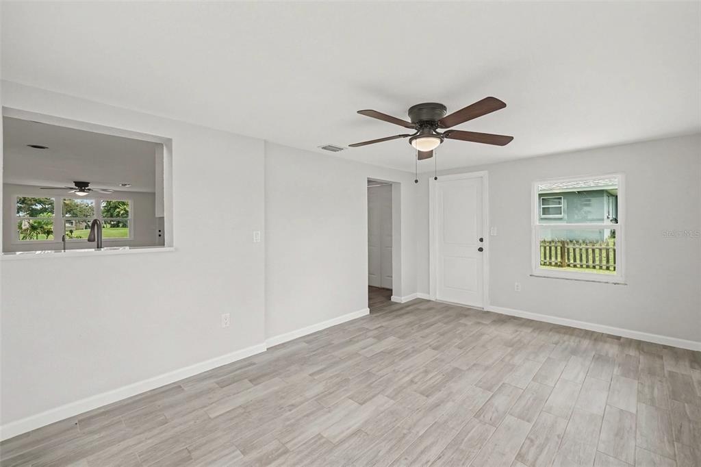 305 Shell Road Venice, FL 34293 - Photo 23 of 44 Gallery Image 23