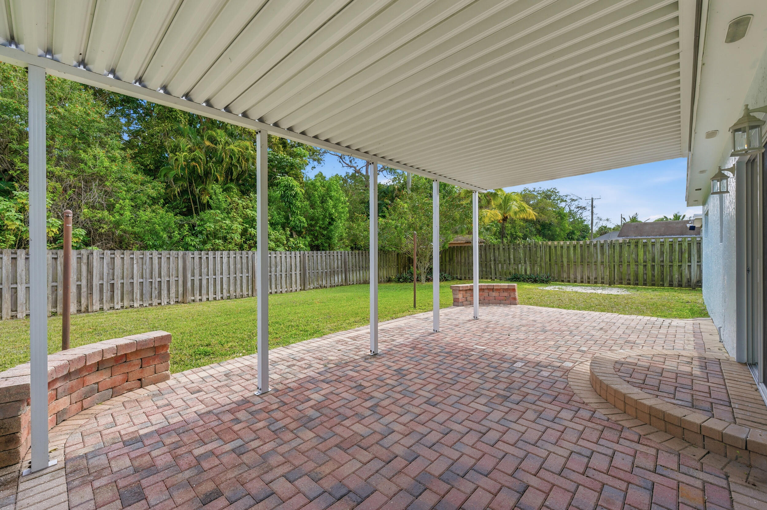 22672 Southwest 54th Avenue Boca Raton, FL 33433 - Photo 28 of 32 30__d4s8269