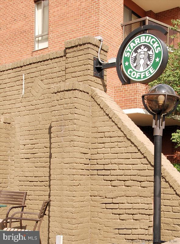 3900 Tunlaw Road Northwest, Unit 118 Washington, DC 20007 - Photo 42 of 58