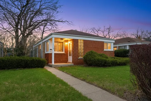 $129,000 | 14409 Minerva Avenue, Dolton, IL 60419