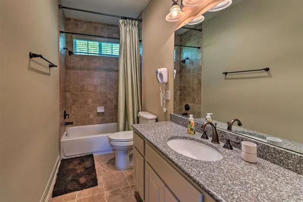 $4,300 | 91 Low Country Lane, Spring, TX 77380