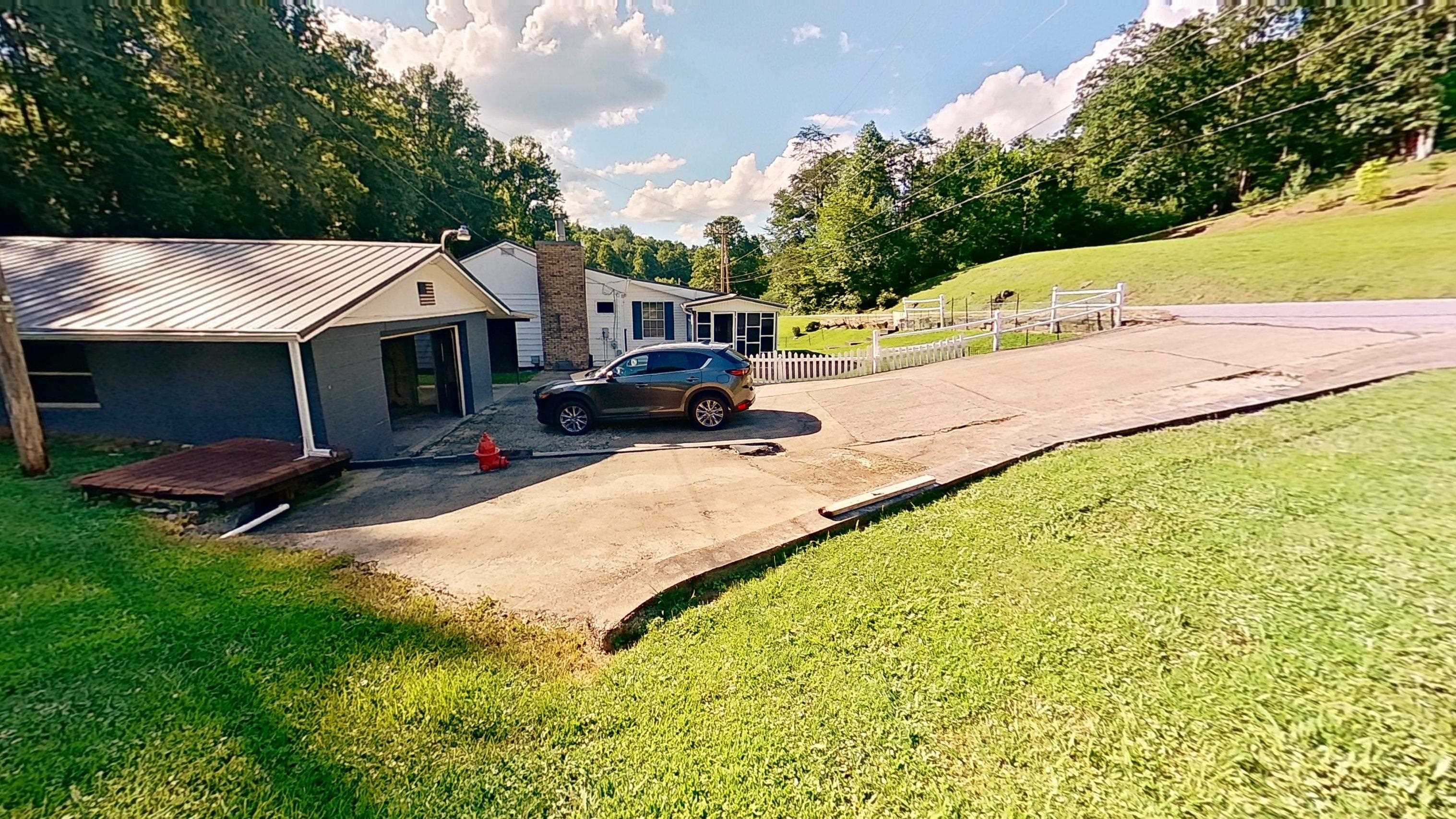 1988 Roach Road Salt Rock, WV 25559 - Photo 3 of 21 Gallery Image 3