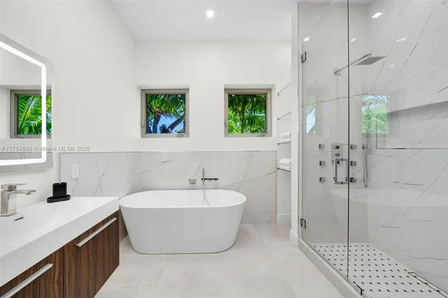 $29,500 | 1201 West 47th Street, Miami Beach, FL 33140