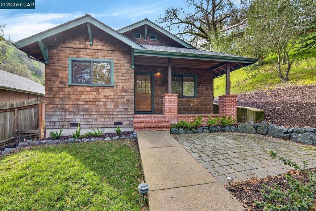 261 Castle Hill Ranch Road Walnut Creek, CA 94595 - Photo 2 of 23