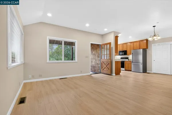 $4,000 | 261 Castle Hill Ranch Road, Walnut Creek, CA 94595